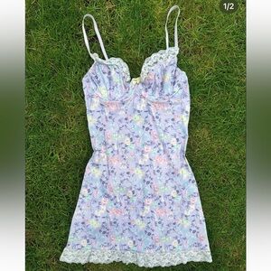 Light Purple Floral Bustier Mini Dress | Lace Trim, Yellow Bow, Peekaboo Back